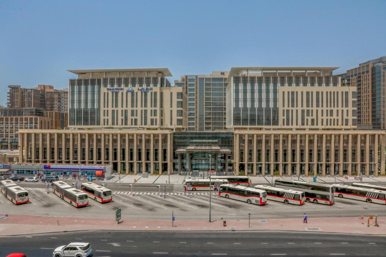 Mercure Dubai Gold District Bagian luar foto