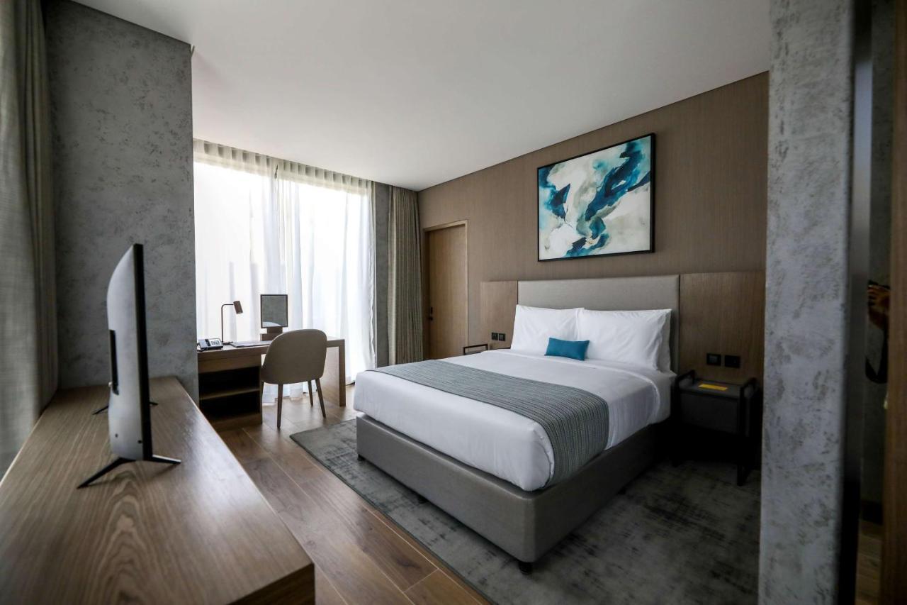 Mercure Dubai Gold District Bagian luar foto