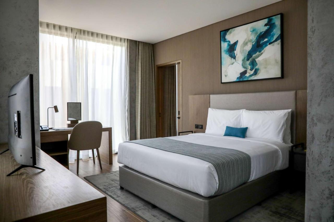 Mercure Dubai Gold District Bagian luar foto