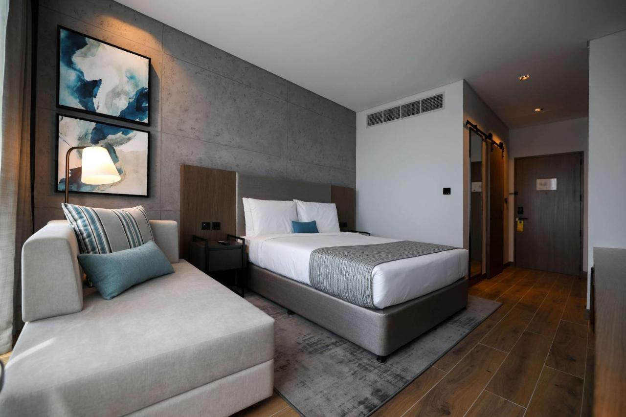 Mercure Dubai Gold District Bagian luar foto